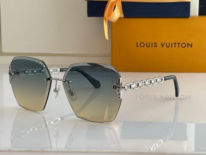 Louis Vuitton Sunglasses ID:20230516-327